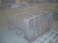 DCS stralen metalliseren lakken van kooien.JPG